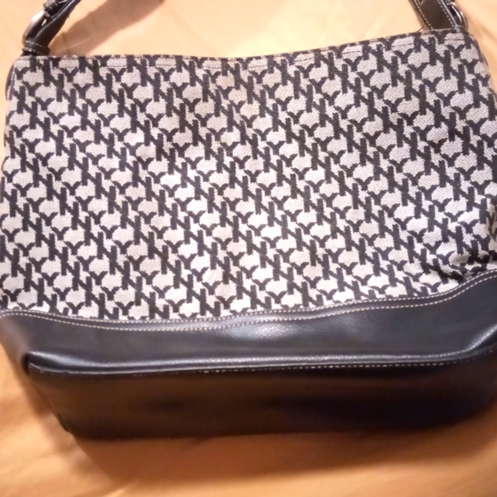 NY & Co. Purse